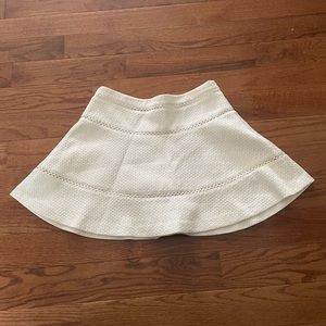 White Skirt, Banana Republic, Size 2